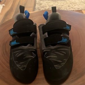 New Climb-X Red Point climbing shoes​